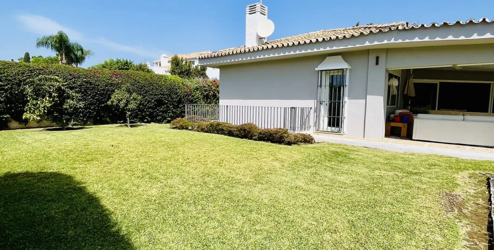 Alquiler a largo plazo de villa independiente en Guadalmina Baja 36