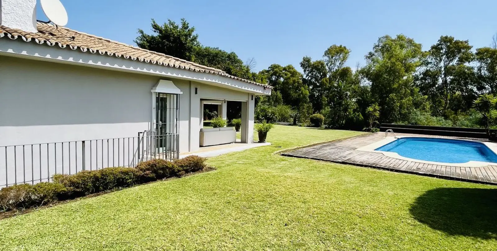 Alquiler a largo plazo de villa independiente en Guadalmina Baja 38