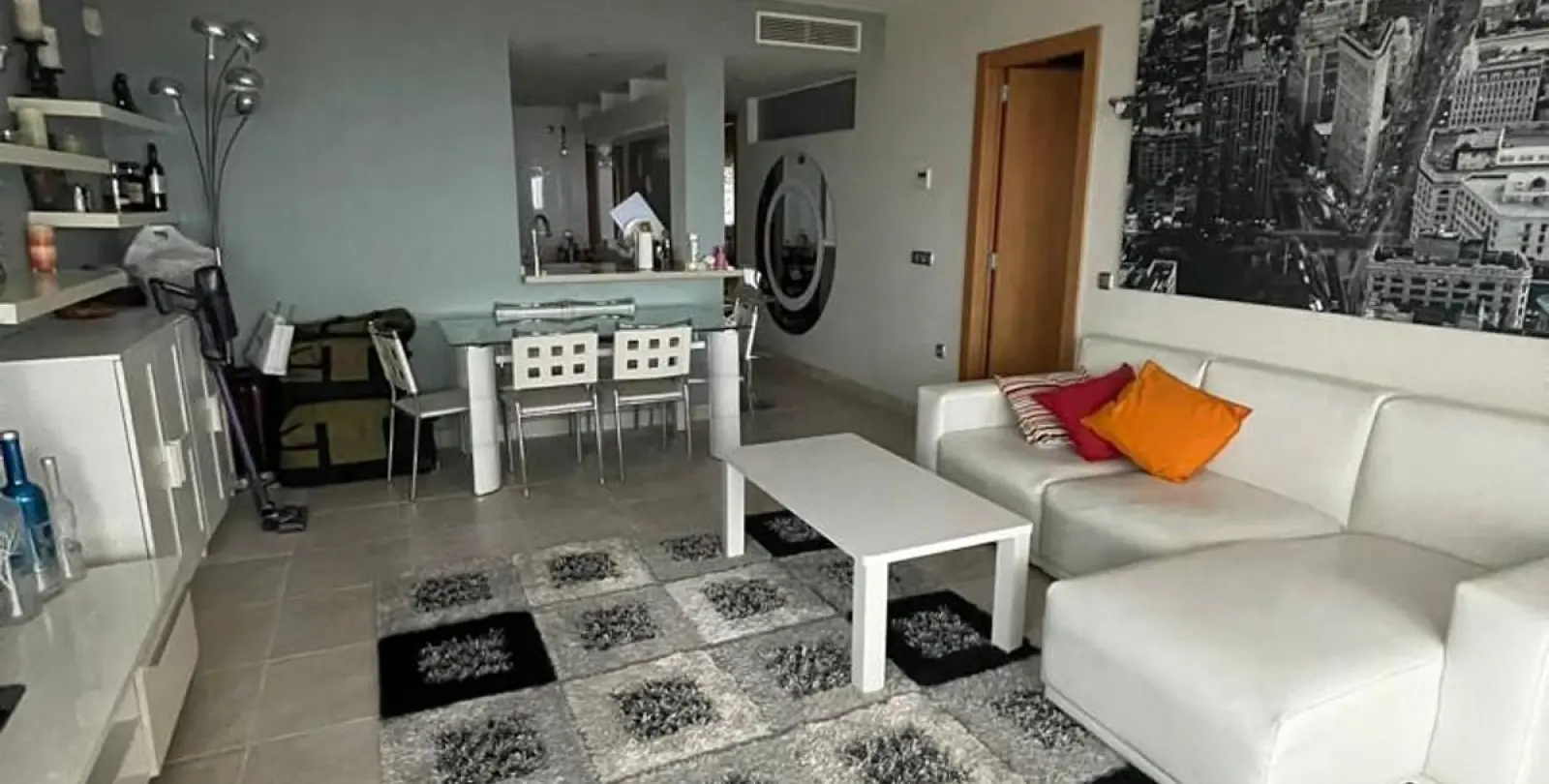 Sale of middle floor apartment in Benalmadena 4
