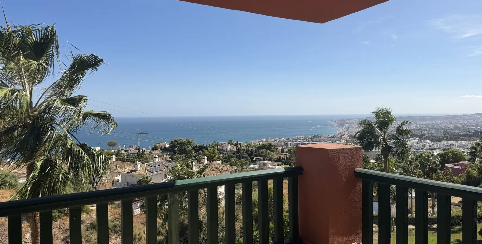 Sale of middle floor apartment in Benalmadena 6