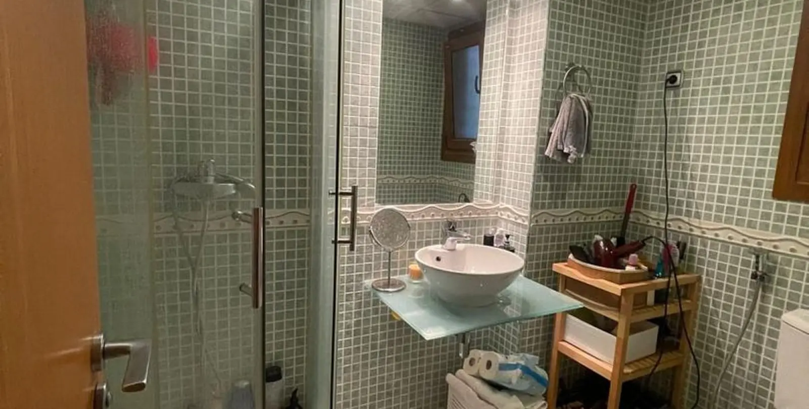 Sale of middle floor apartment in Benalmadena 12