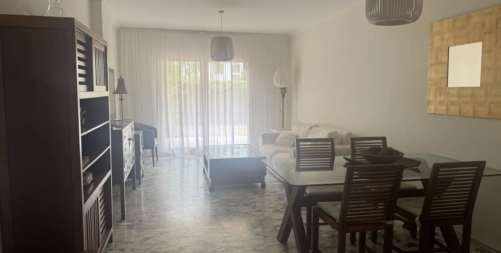 Продажа апартаментов на первом этаже в Mijas Costa 4