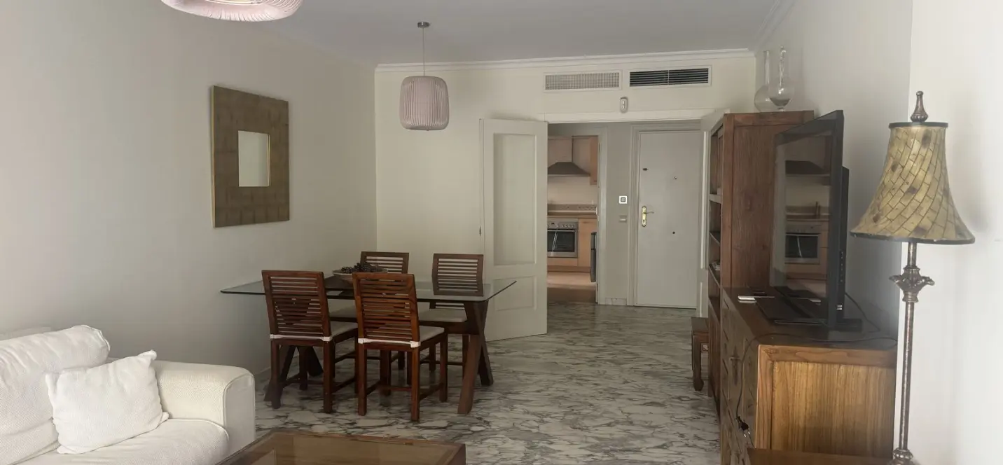 Продажа апартаментов на первом этаже в Mijas Costa 4