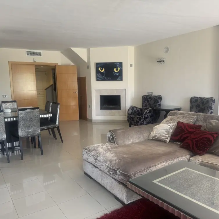 Sale of townhouse in Estepona