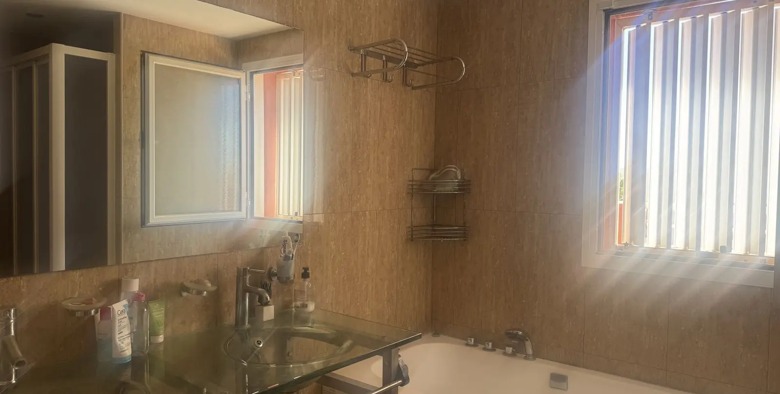 Продажа таунхауса в Estepona 13