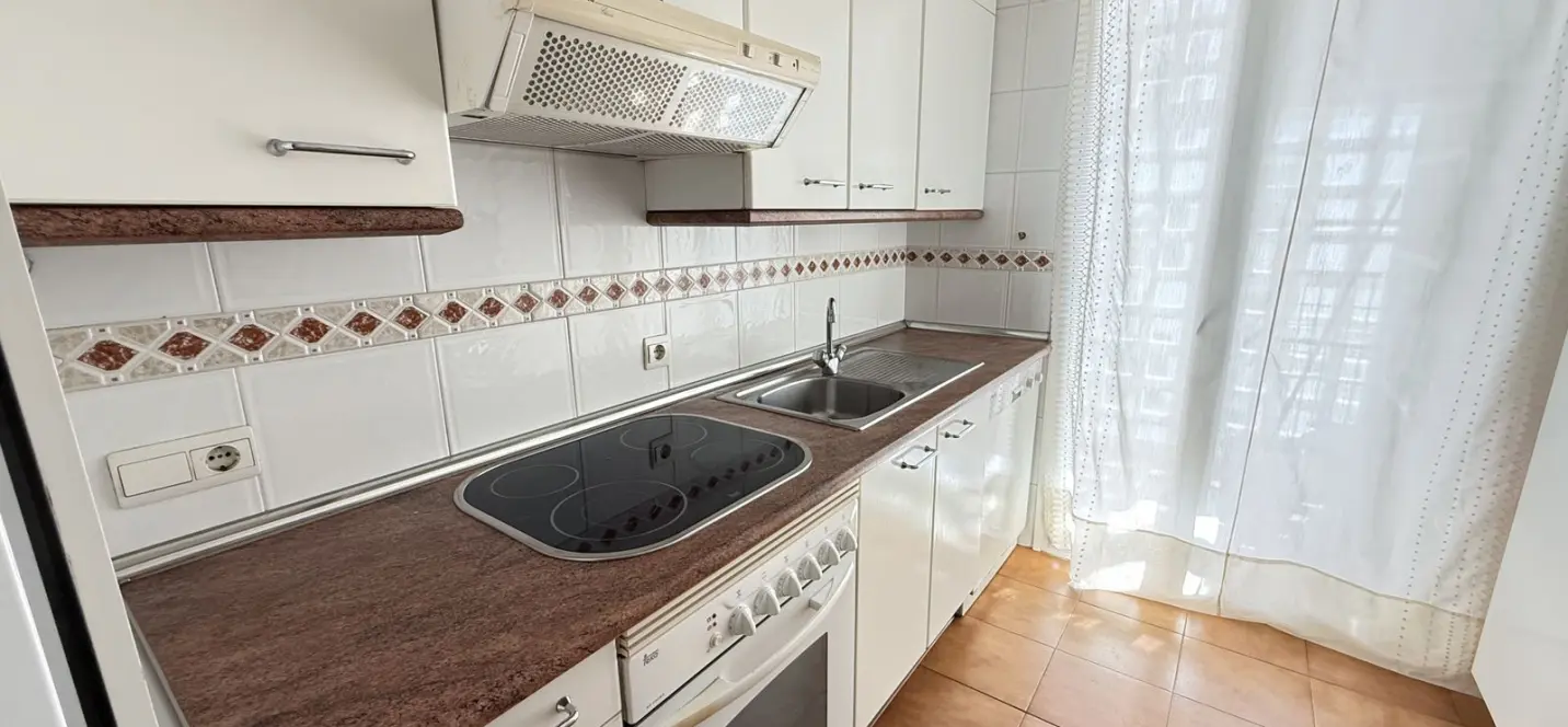 Продажа апартаментов на среднем этаже в Puerto Banús 3