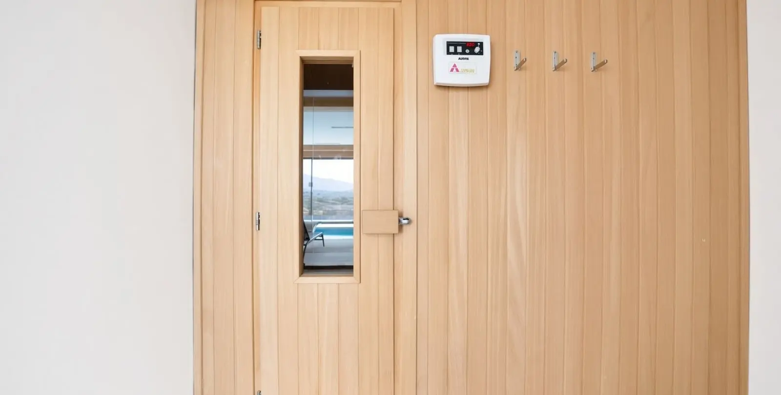 Sale of penthouse in El Paraiso 25