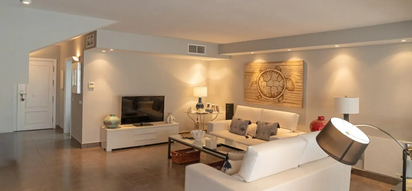 Sale of townhouse in San Pedro de Alcántara 3