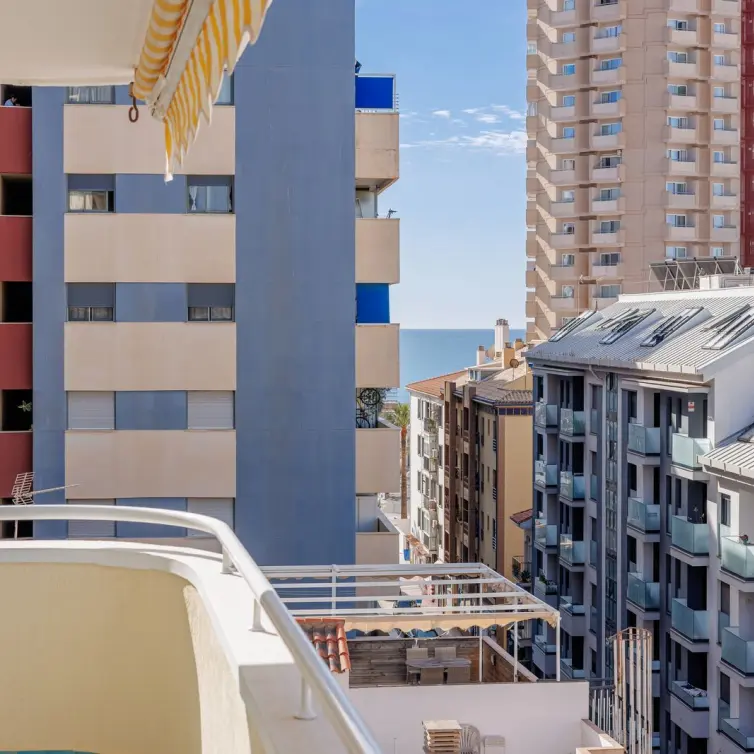 Venta de apartamento en planta media en Fuengirola
