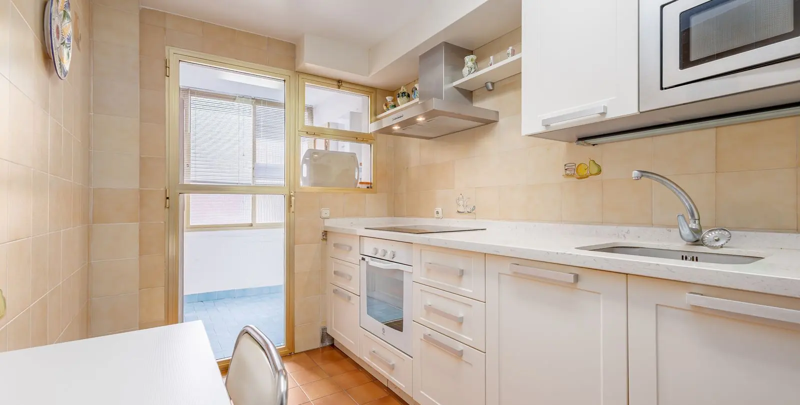 Venta de apartamento en planta media en Fuengirola 8