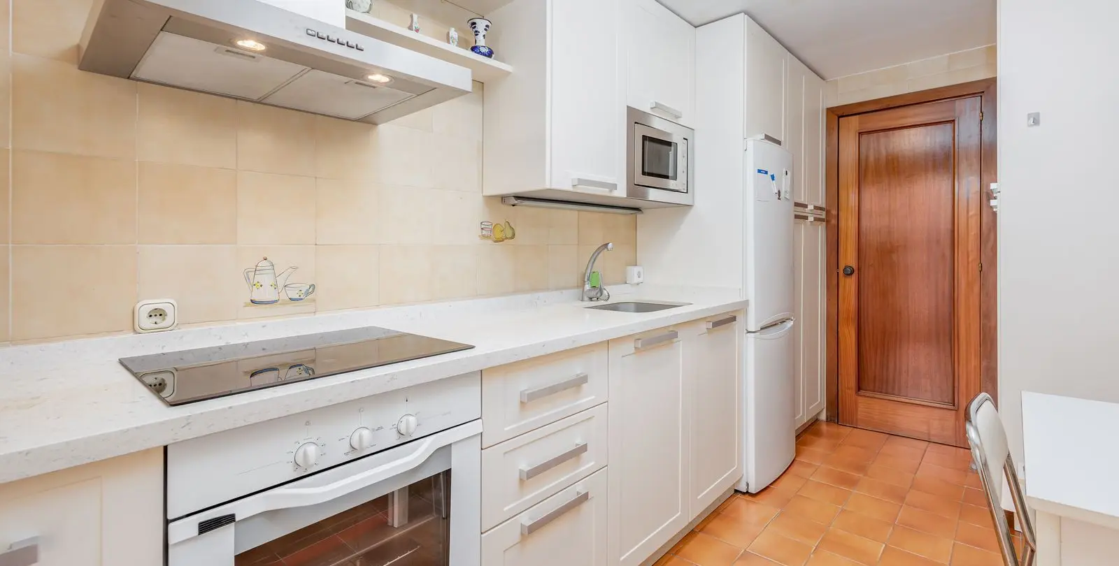 Venta de apartamento en planta media en Fuengirola 9