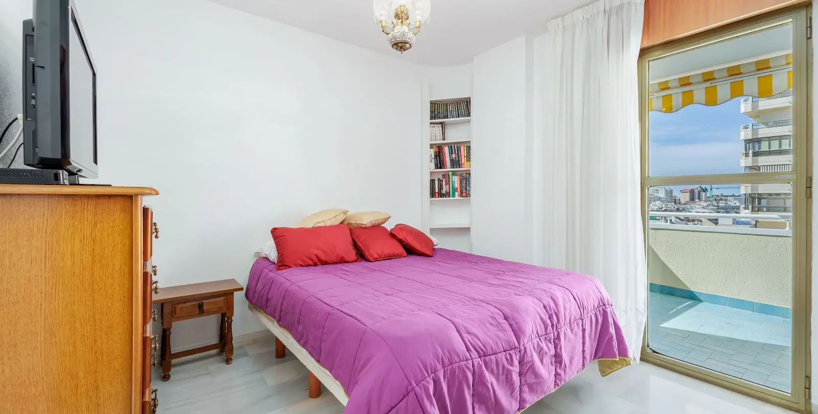 Venta de apartamento en planta media en Fuengirola 15