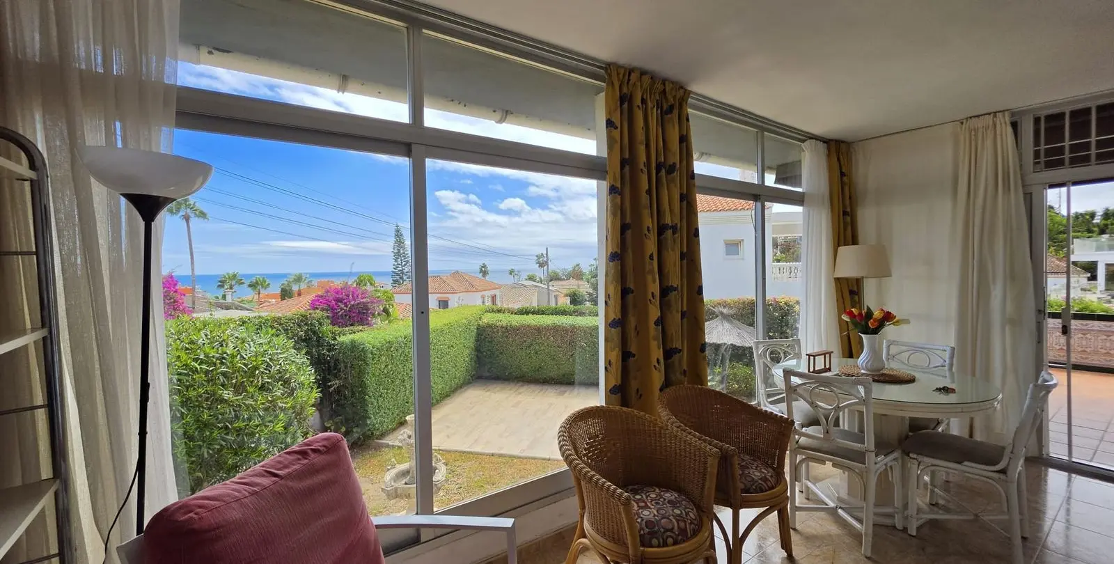 Продажа  отдельно стоящей виллы в Estepona 19