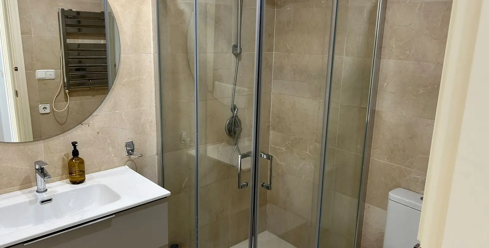 Продажа двухуровневого пентхауса в Los Arqueros 13