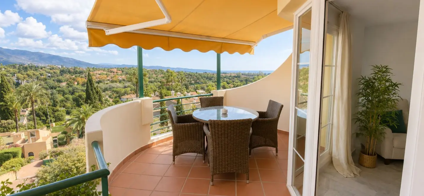 Sale of middle floor apartment in Nueva Andalucía 1