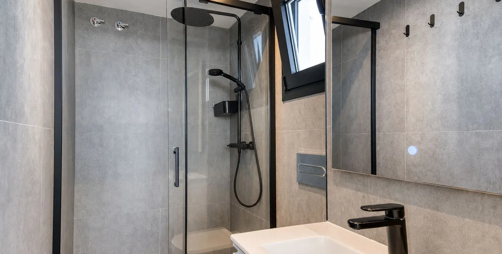Sale of penthouse in Riviera del Sol 15