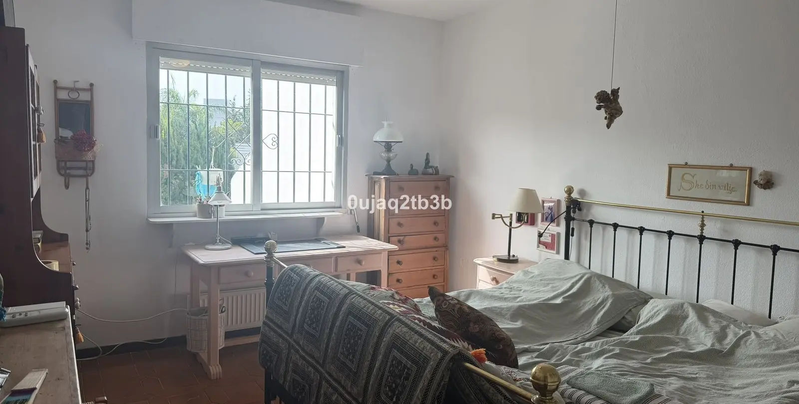 Sale of middle floor apartment in Nueva Andalucía 9