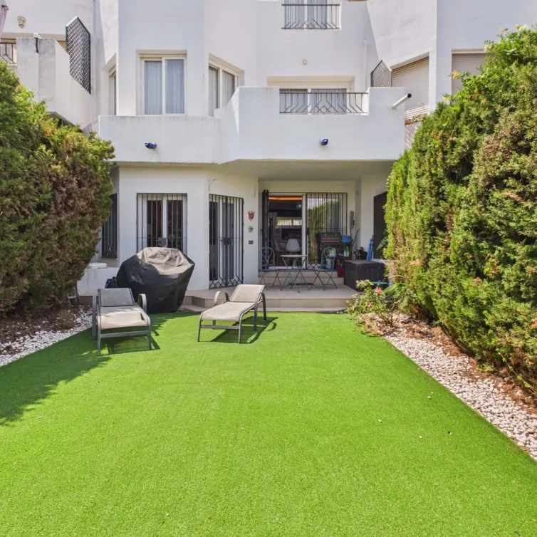 Sale of townhouse in Selwo