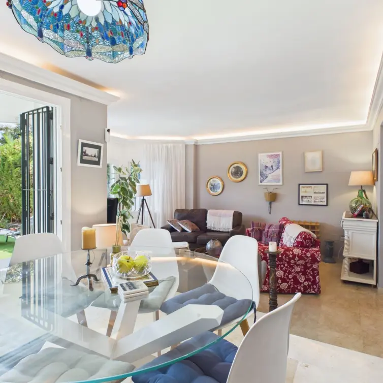 Sale of townhouse in Selwo