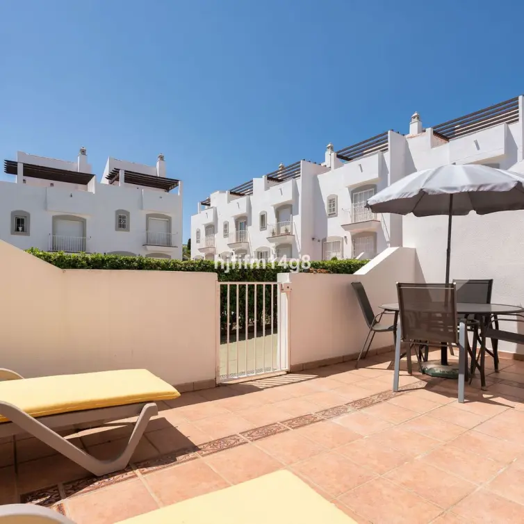 Sale of townhouse in Nueva Andalucía