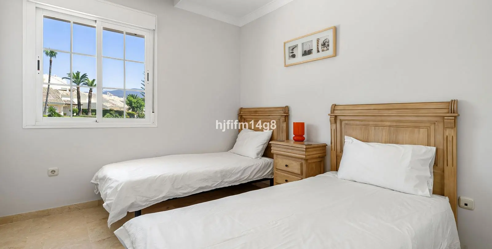 Sale of townhouse in Nueva Andalucía 15