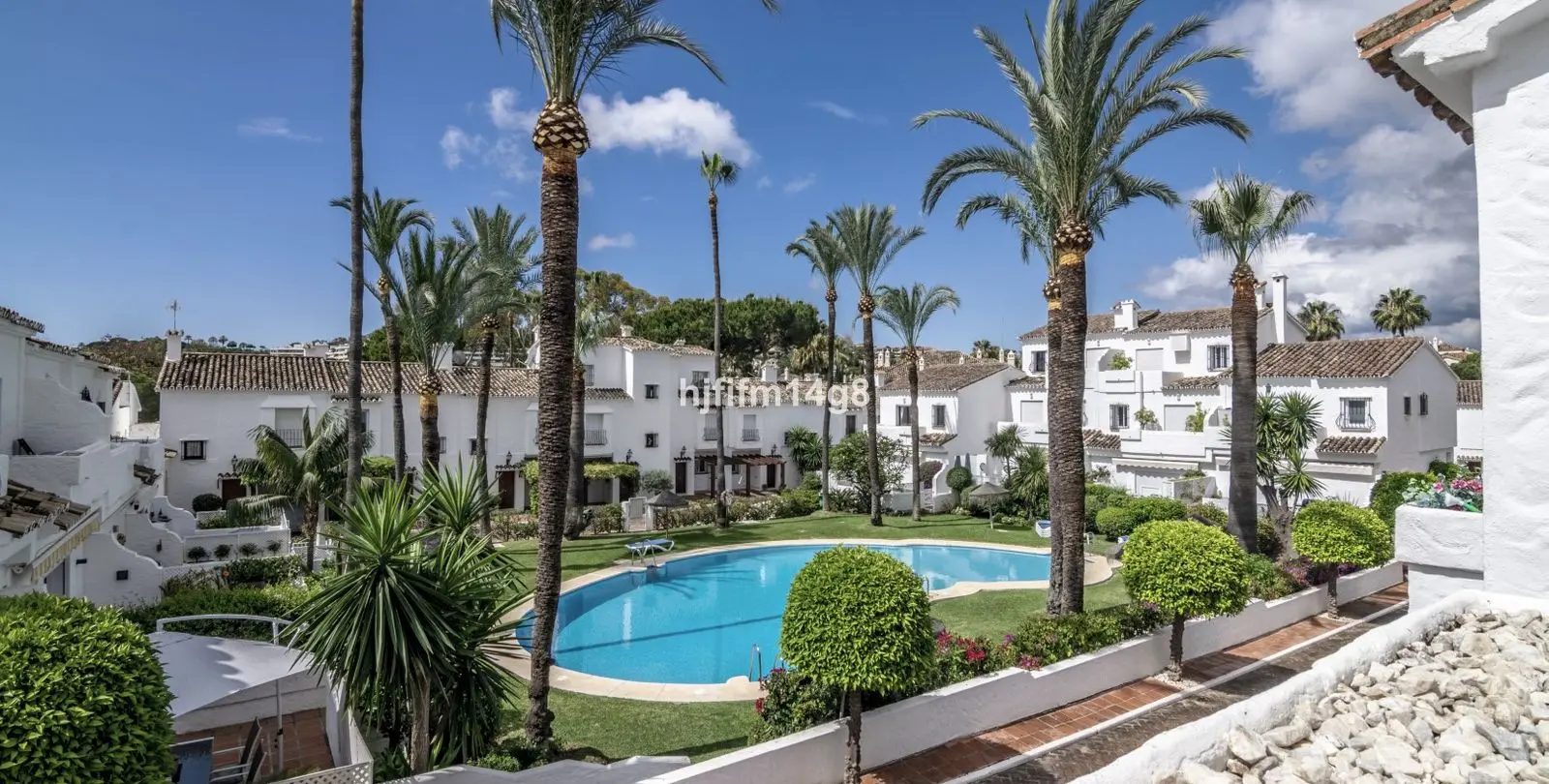 Продажа таунхауса в Nueva Andalucía 2
