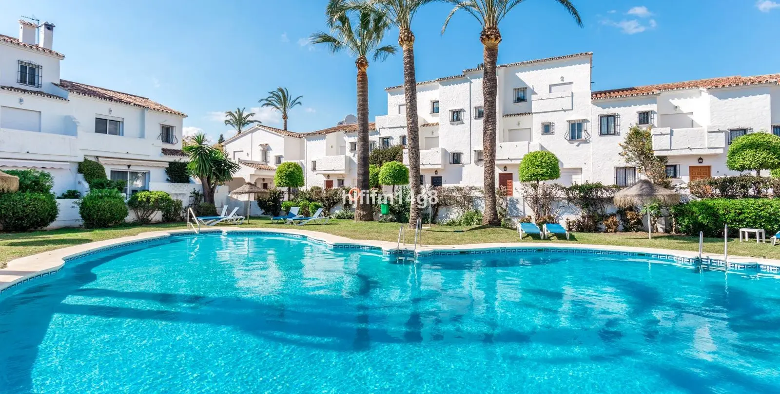 Продажа таунхауса в Nueva Andalucía 16