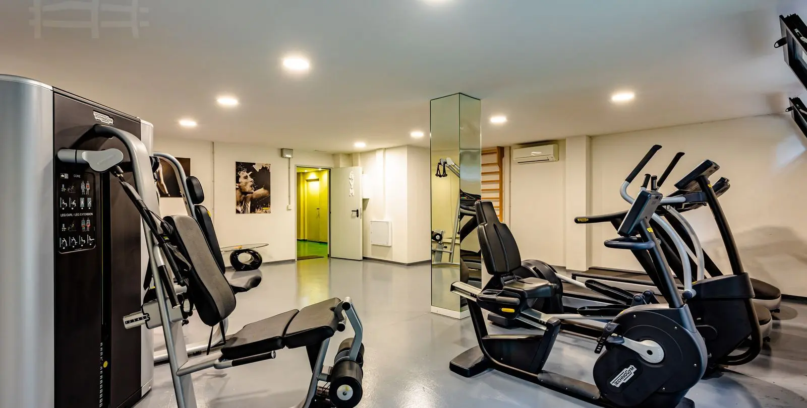 Продажа двухуровневого пентхауса в Carib Playa 35