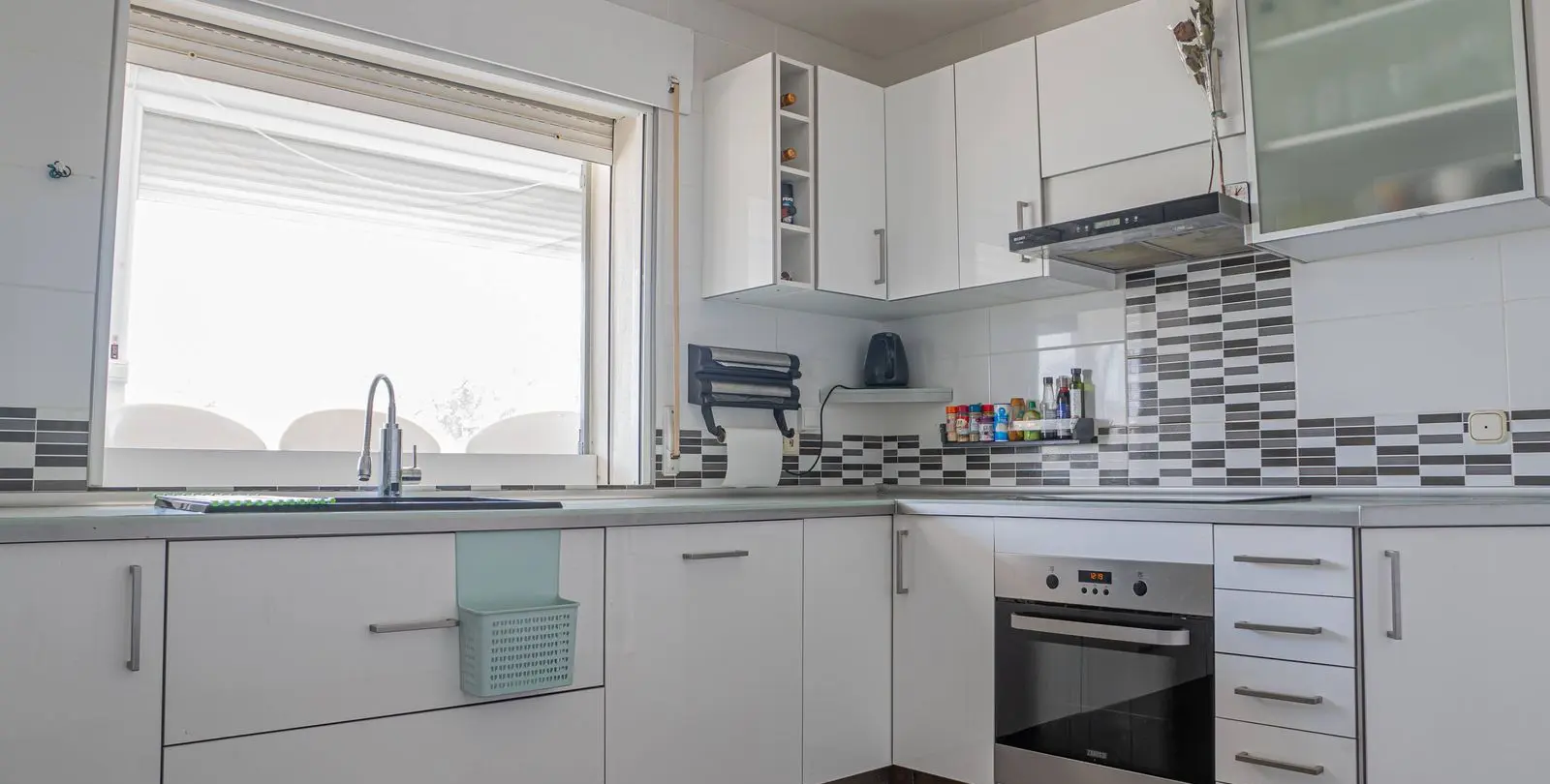 Продажа  отдельно стоящей виллы в Alhaurín de la Torre 21