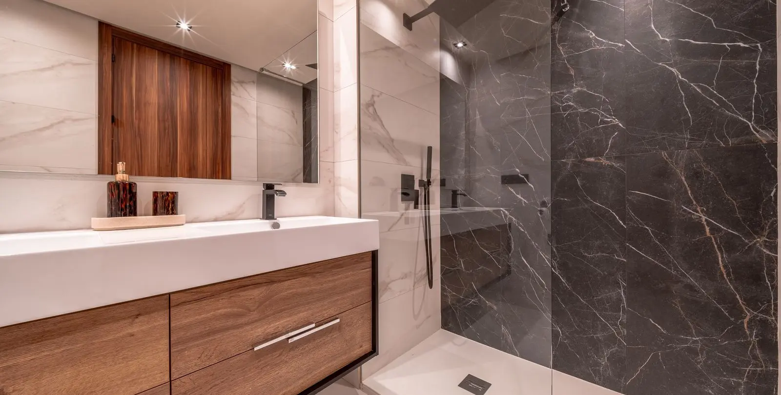 Продажа апартаментов на среднем этаже в San Pedro de Alcántara 12