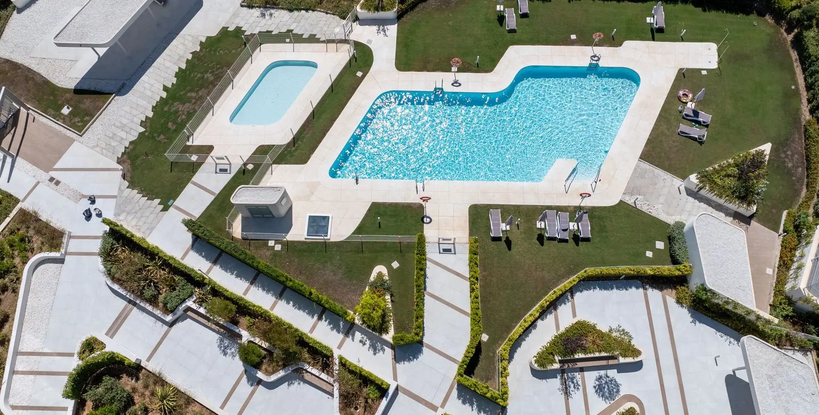 Продажа апартаментов на среднем этаже в San Pedro de Alcántara 39