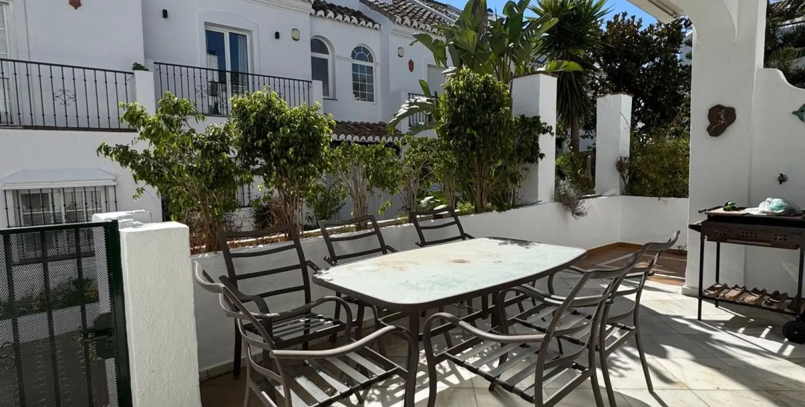 Sale of townhouse in The Golden Mile 3