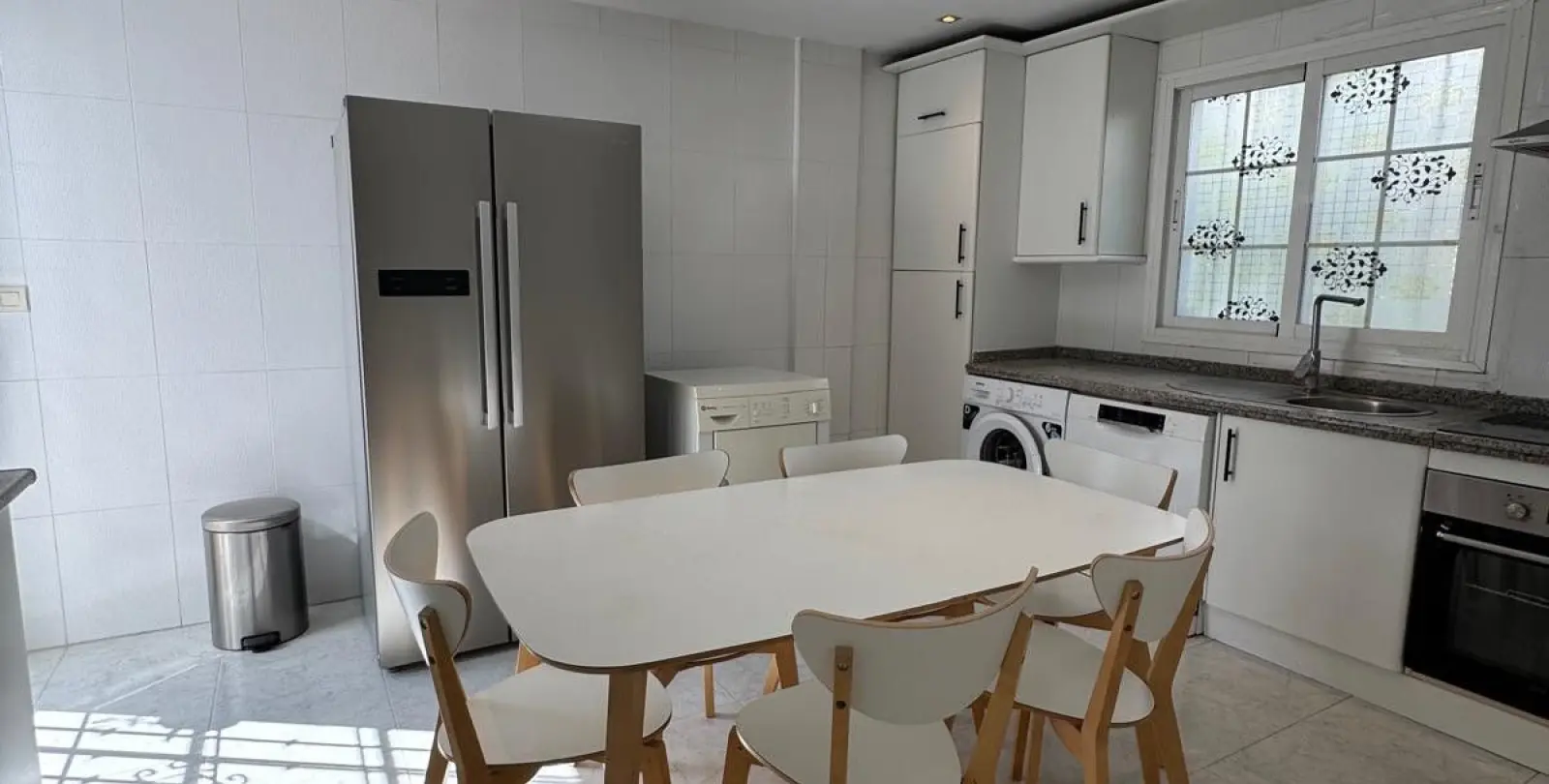 Sale of townhouse in The Golden Mile 11