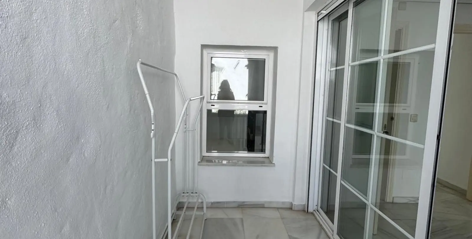 Sale of townhouse in The Golden Mile 18
