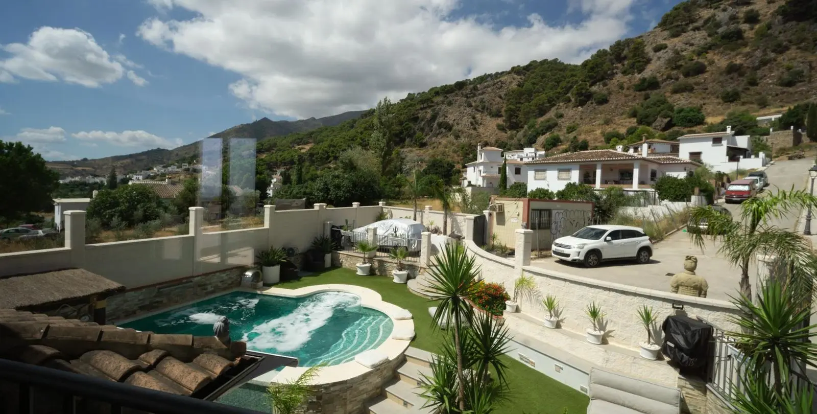 Продажа  отдельно стоящей виллы в Casarabonela 12