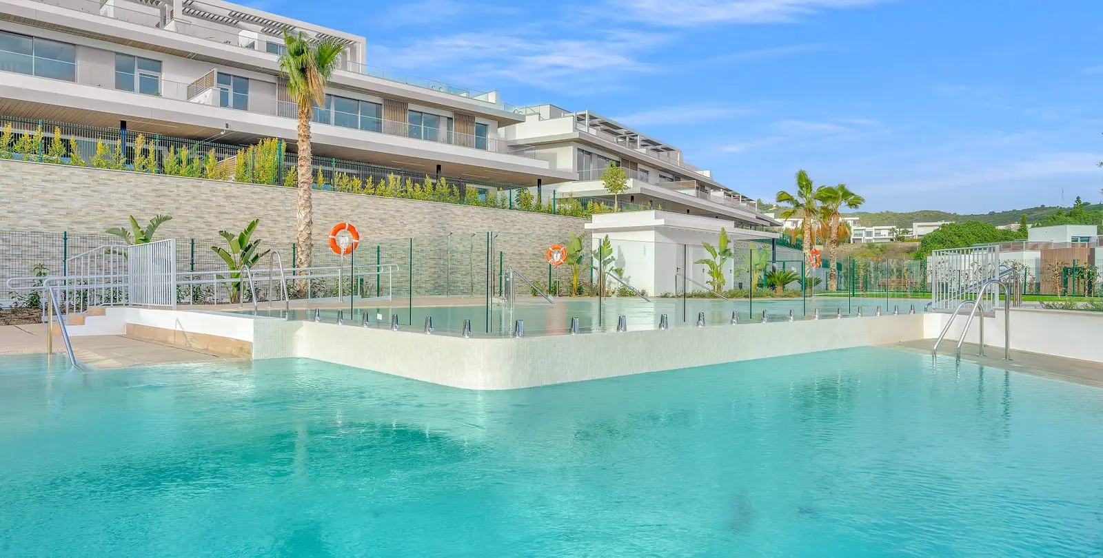 Venta de apartamento en planta baja en Santa Clara 1