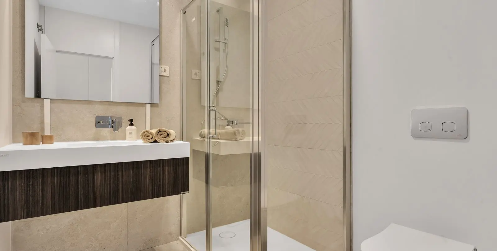 Venta de apartamento en planta baja en Santa Clara 10