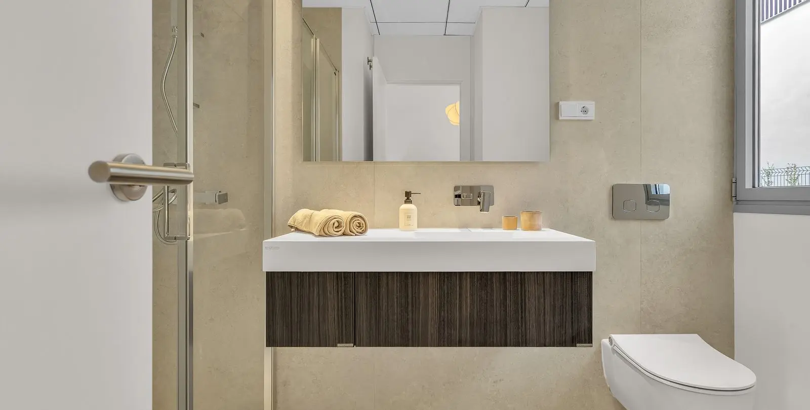 Venta de apartamento en planta baja en Santa Clara 18