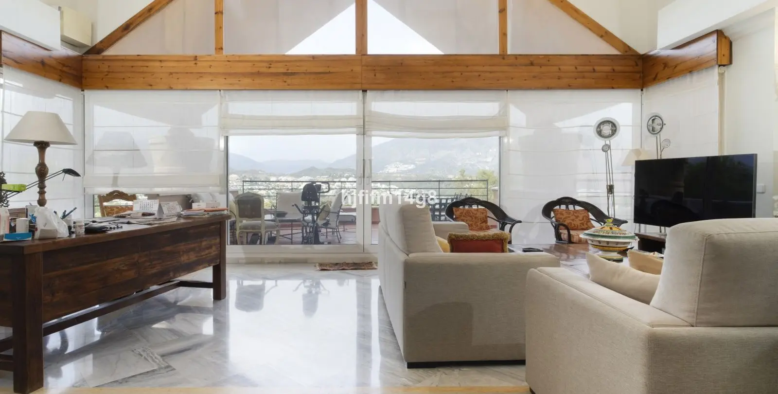 Sale of penthouse in Nueva Andalucía 5