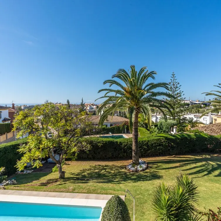 Venta de villa independiente en Marbella