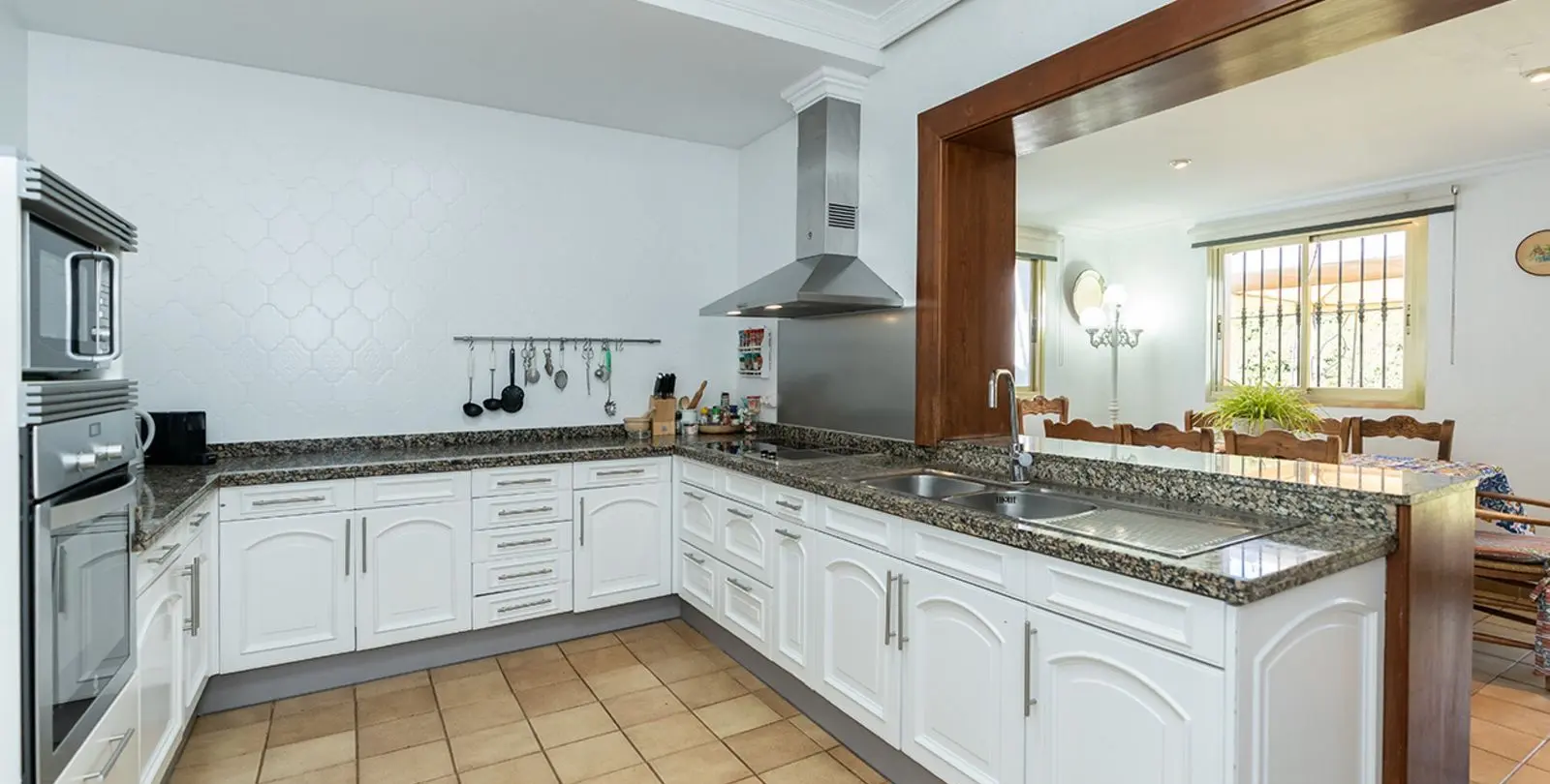 Продажа  отдельно стоящей виллы в Marbella 70