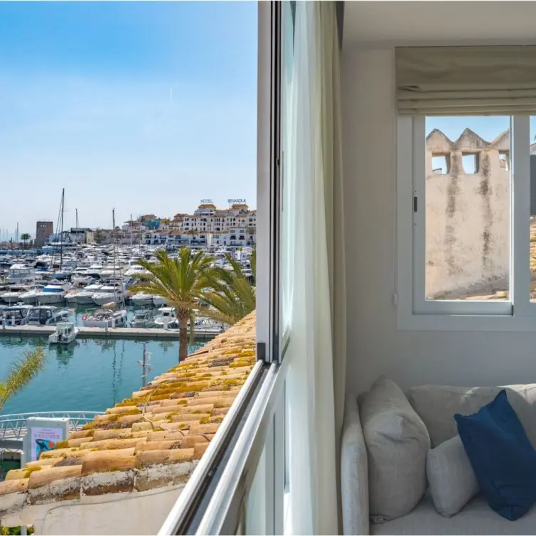 Venta de ático en Puerto Banús