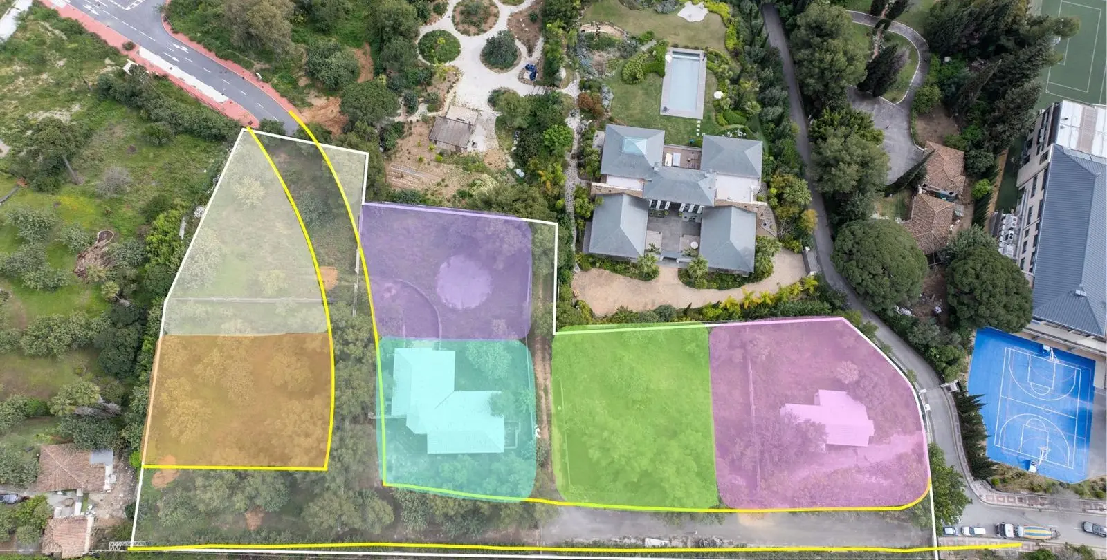 Sale of residential plot in The Golden Mile 2