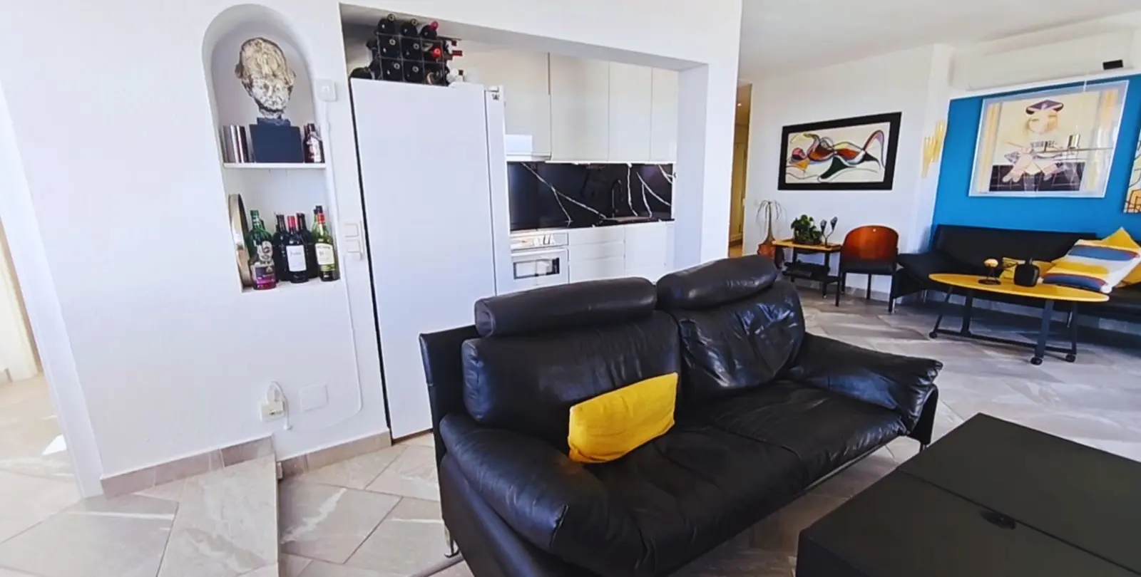 Sale of penthouse in Fuengirola 2