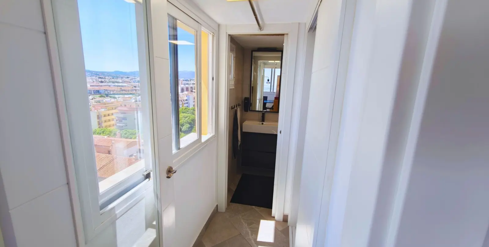 Sale of penthouse in Fuengirola 16