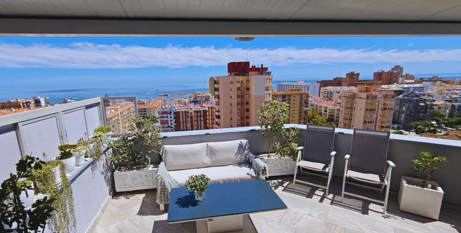 Sale of penthouse in Fuengirola 34