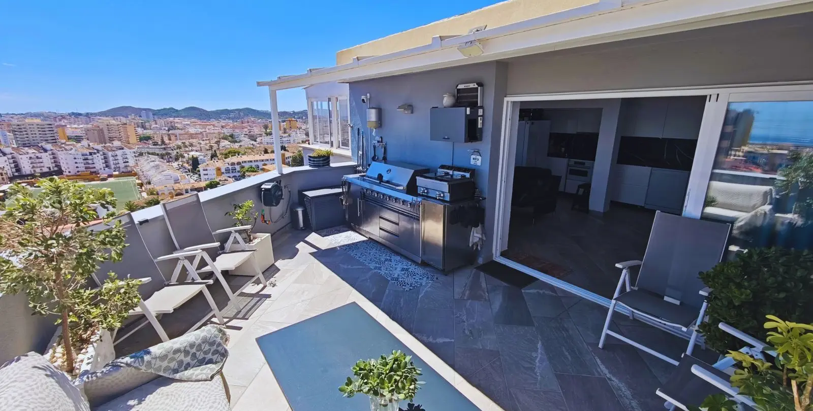 Sale of penthouse in Fuengirola 39