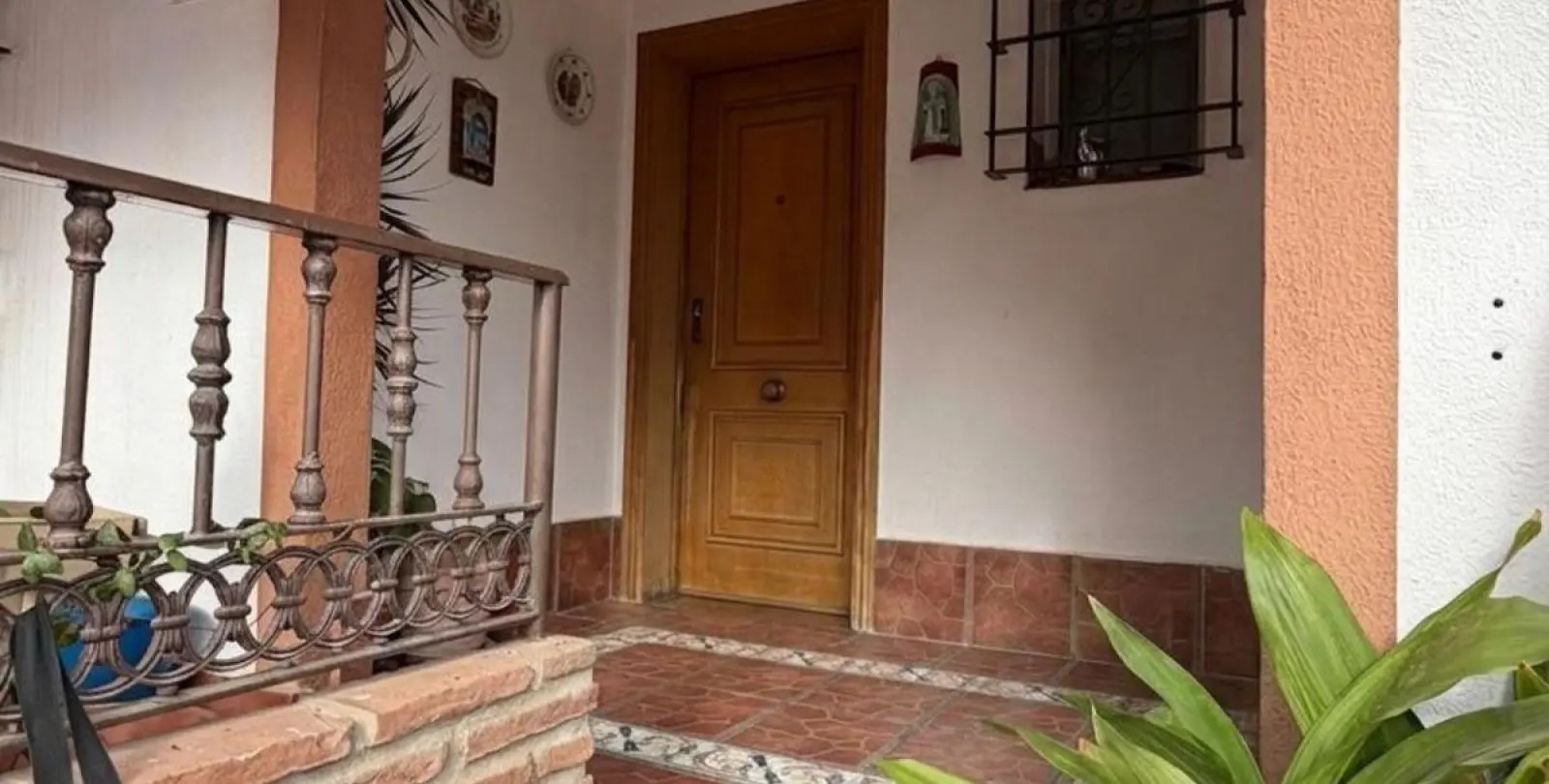 Sale of townhouse in Churriana 4
