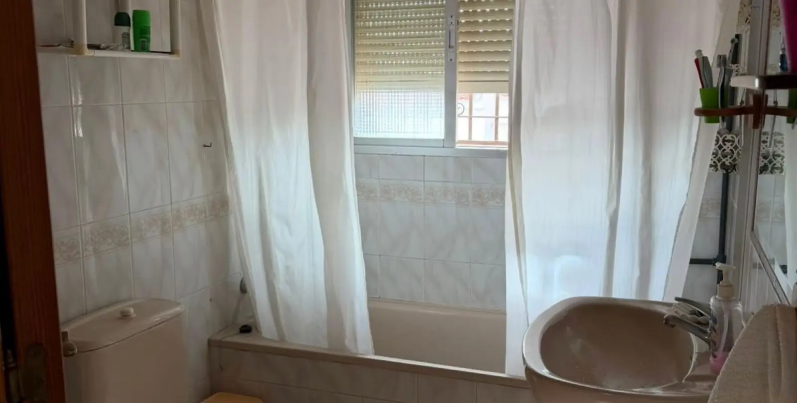 Sale of townhouse in Churriana 18