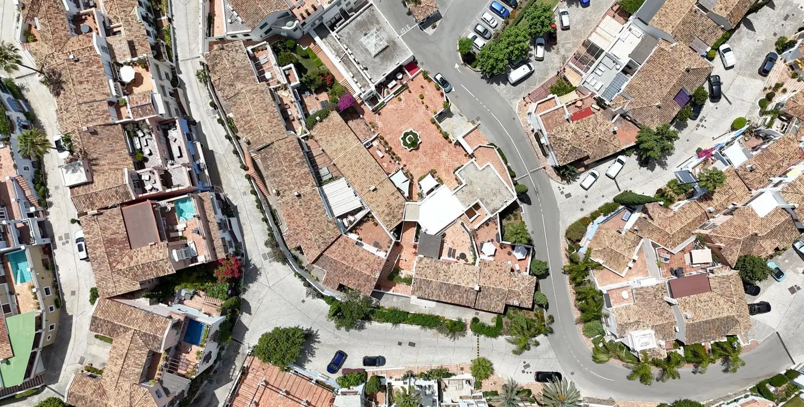 Venta de adosado en Benahavís 28